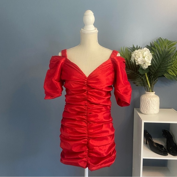 Whyte Valentyne Dresses & Skirts - Whyte Valentyne Red Ruched Bodycon Mini Dress